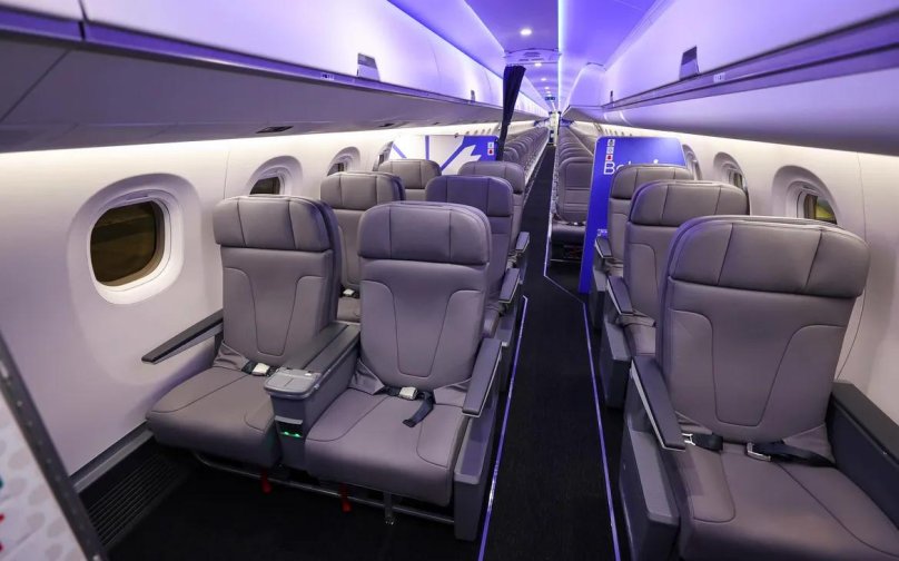 Embraer 195 Белавиа