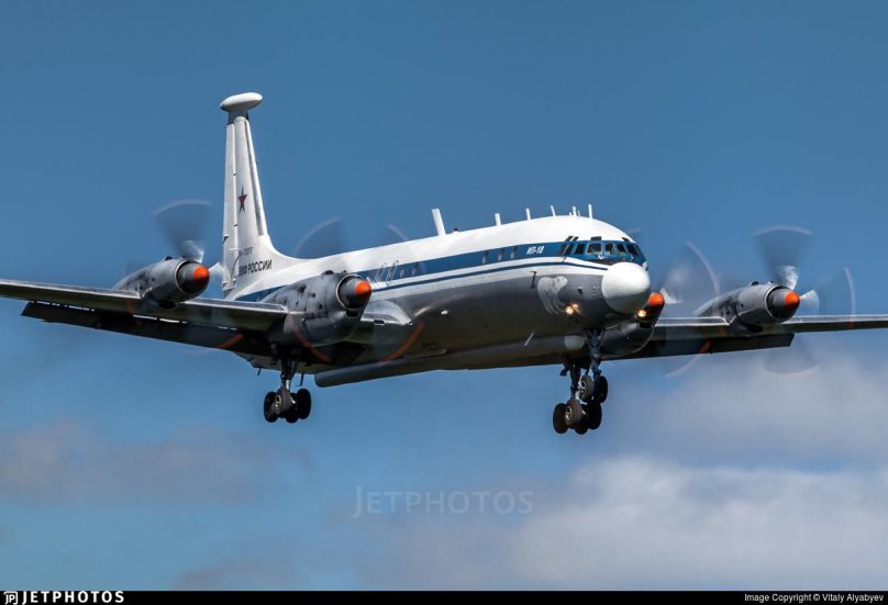 Ил-22 бомбардировщик