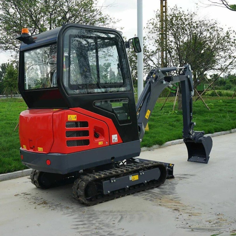 Бункерная щетка на Полар Баджер