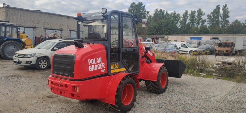 Бункерная щетка на Полар Баджер