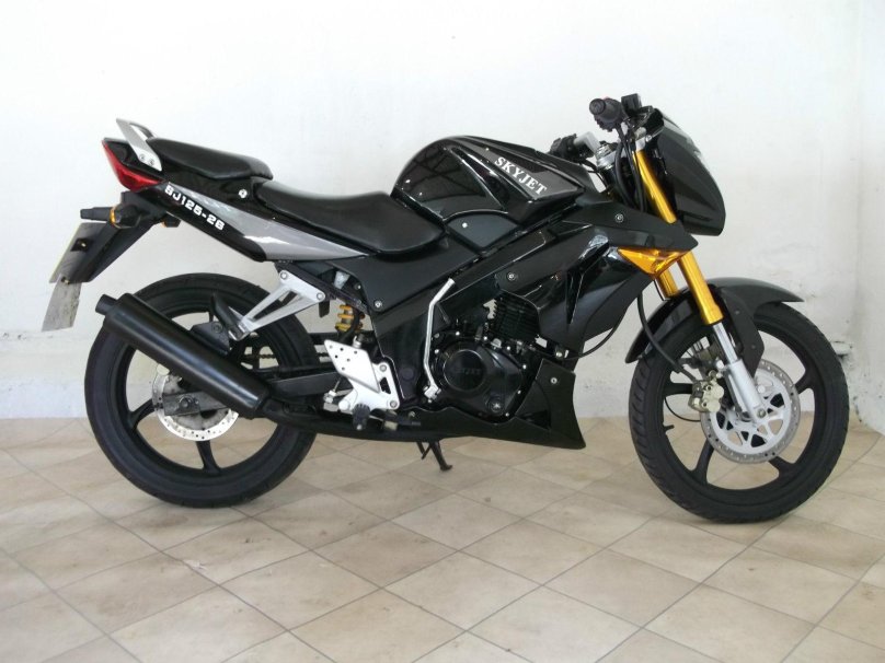 Мотоцикл омакс 125