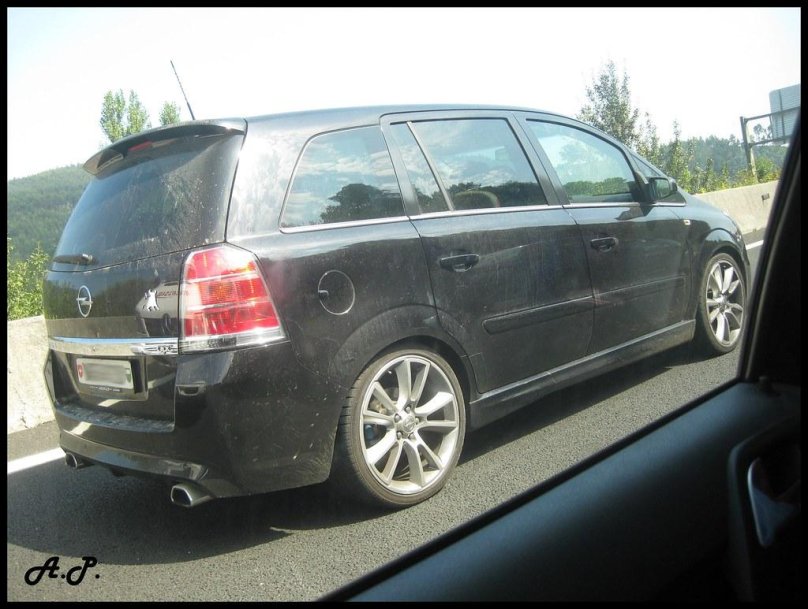 Зафира ОПС 2008