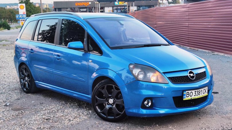 Opel Zafira b OPC