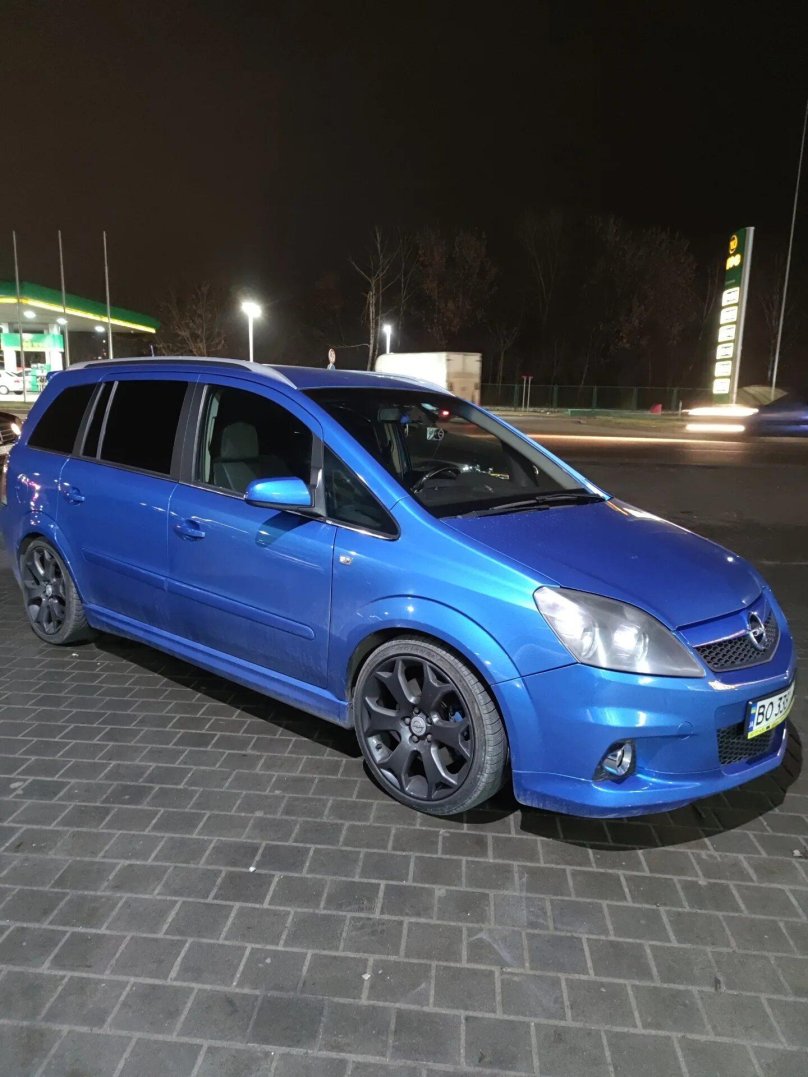 Opel Zafira b OPC