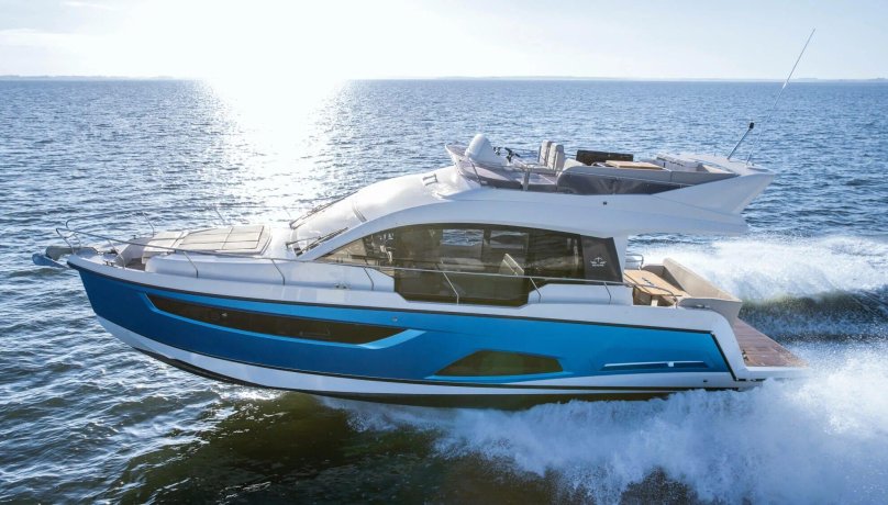 Sealine f33