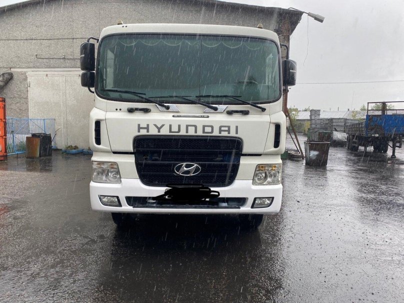 Хундай самосвал