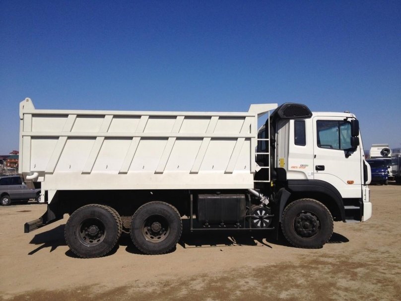 Хундай 270 самосвал