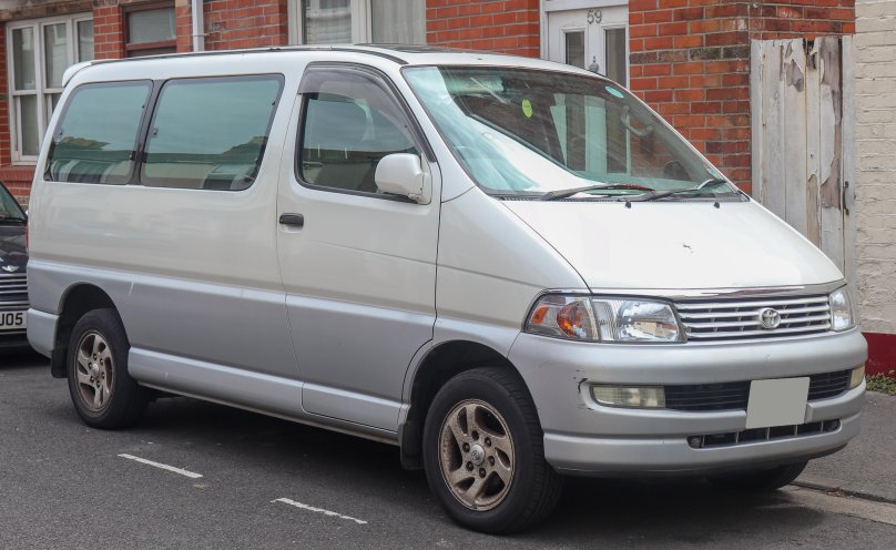 Тойота Hiace Regius
