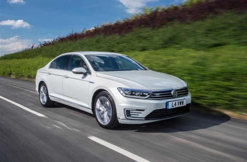 Фольксваген Пассат GTE