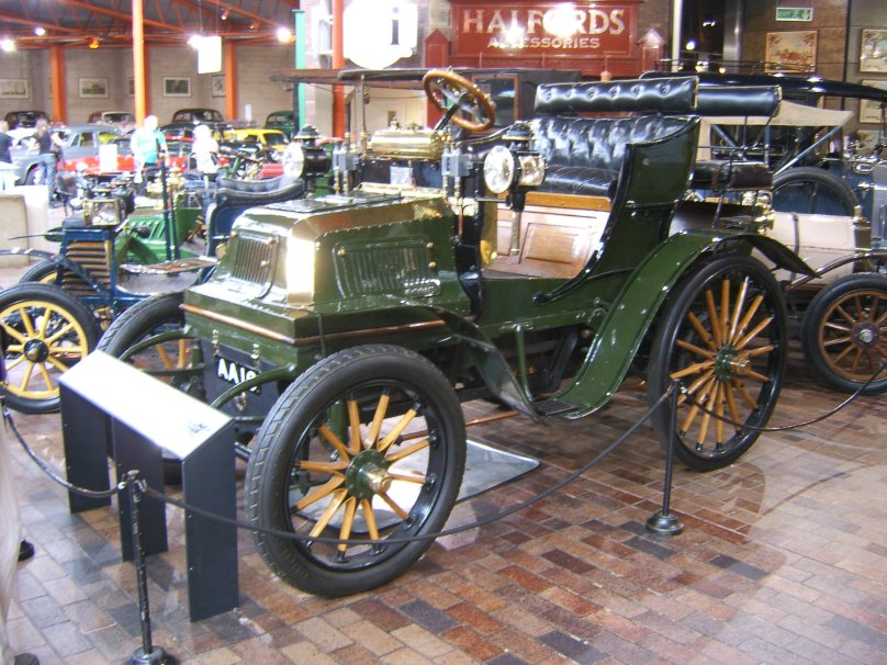 Автомобиль Мерседес 1899 Даймлер