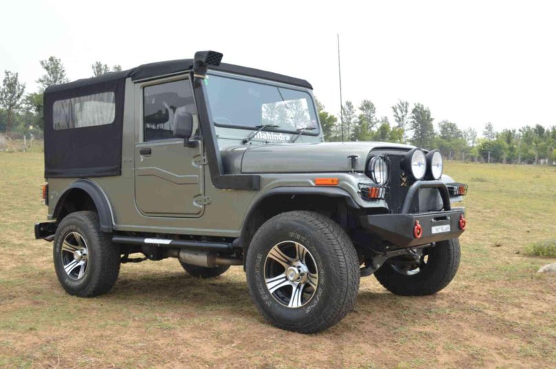 Махиндра Виллис