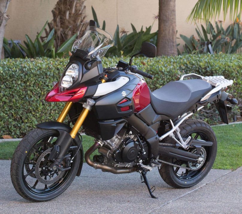 Сузуки v Strom 1000