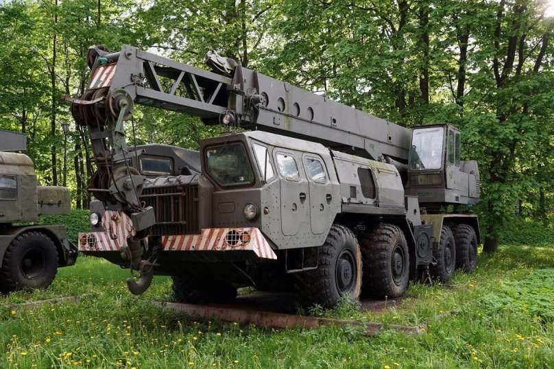 КС-5571 МАЗ-543.