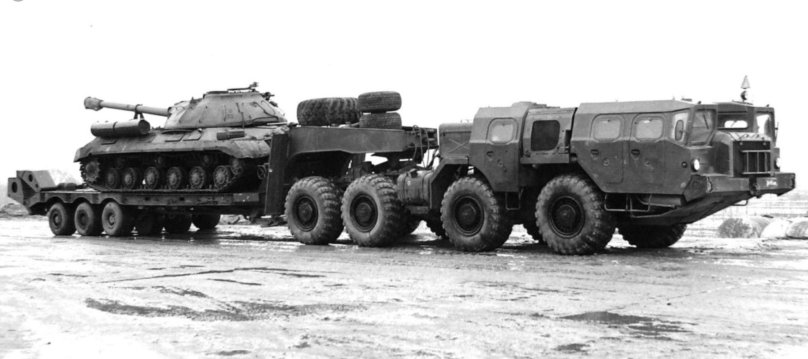 Военный тягач МАЗ 7410