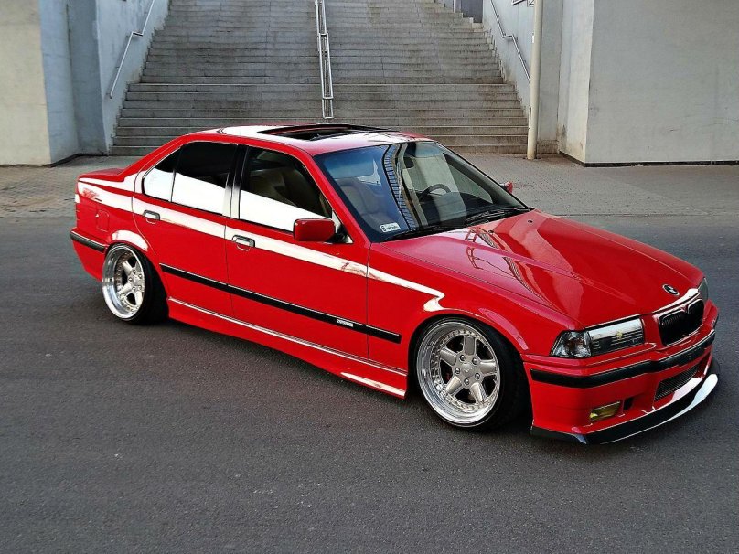 BMW e36 sedan