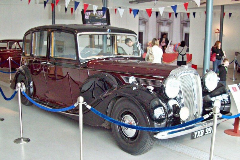 Королевский автомобиль