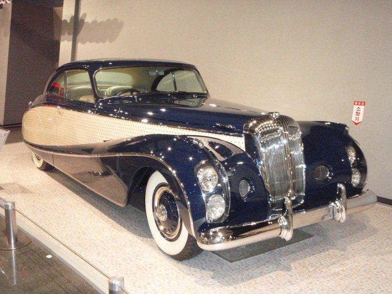 1952 Daimler "Blue Clover"