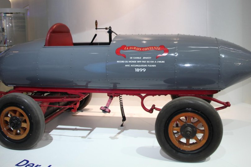 Гоночный электромобиль la jamais contente, 1899 г.