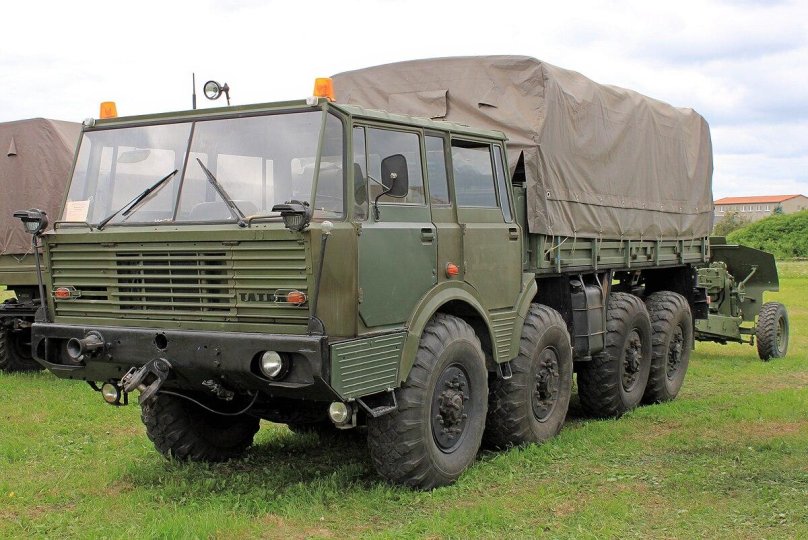 Tatra t813 8x8