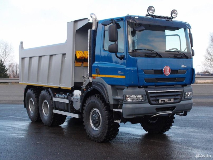 Самосвал Татра т158