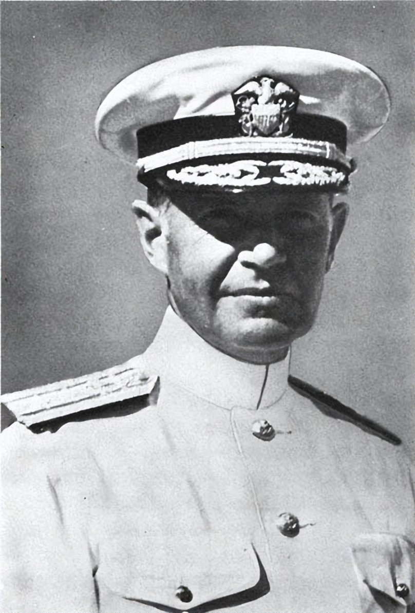 Рэймонд Эймс Спрюэнс