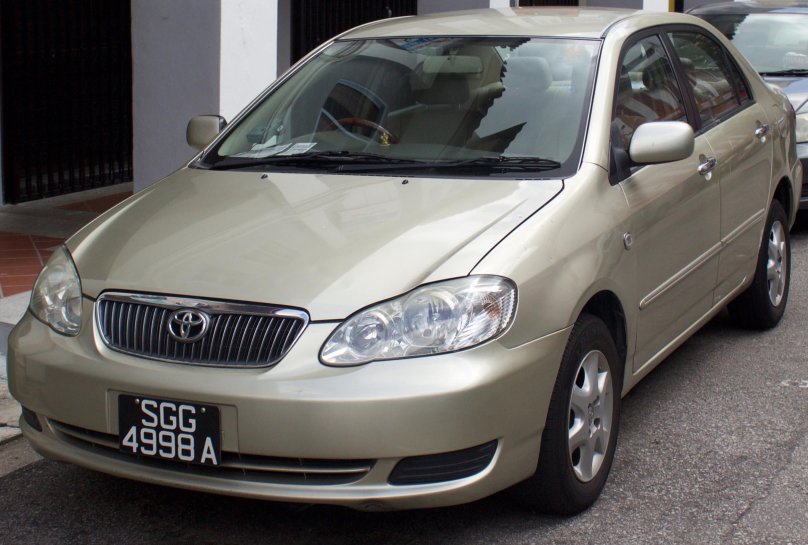 Toyota Corolla Altis 2004