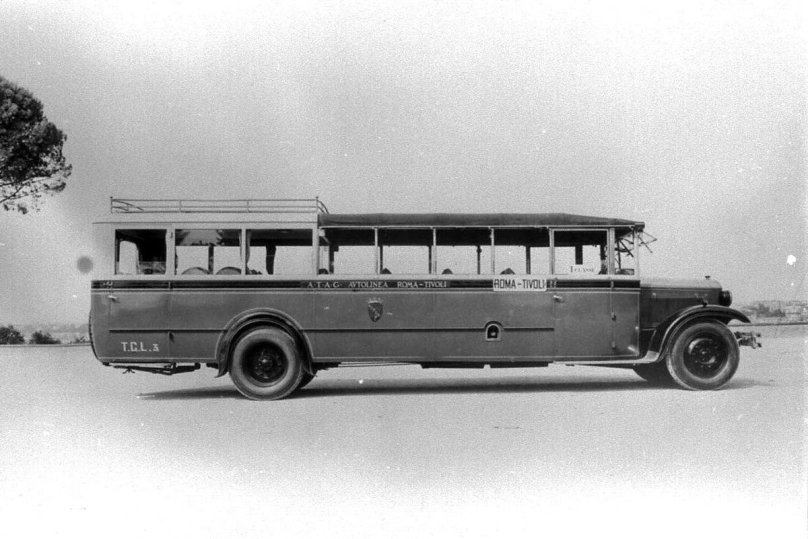 Lancia Esatau Bus