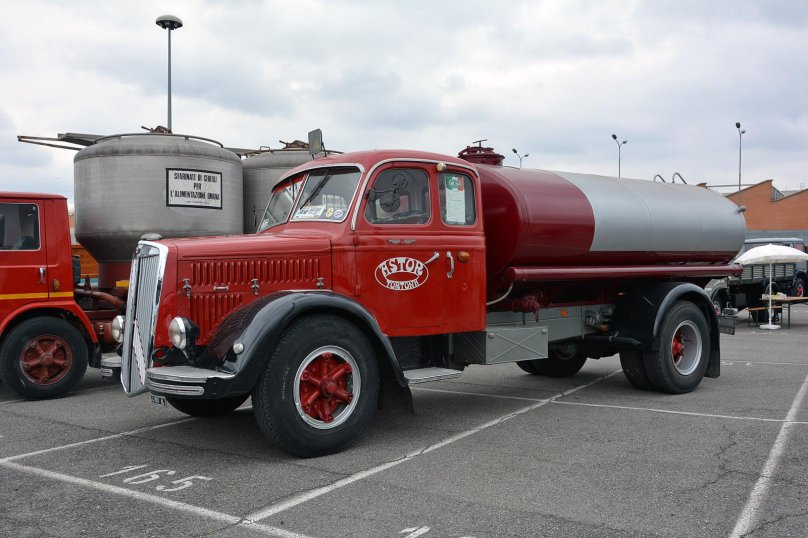 Ретро Грузовики