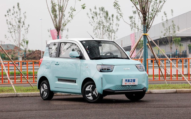 Китайский электромобиль
