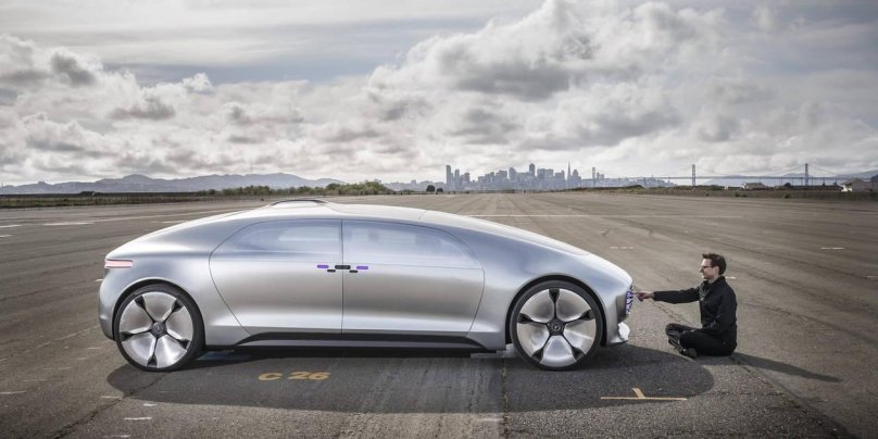 Мерседес f015