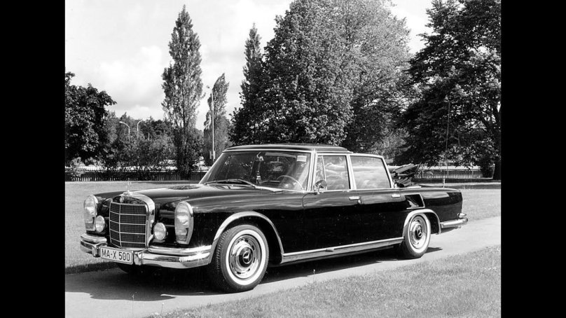 Mercedes-Benz 600 w100