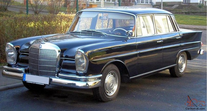 Mercedes-Benz w111