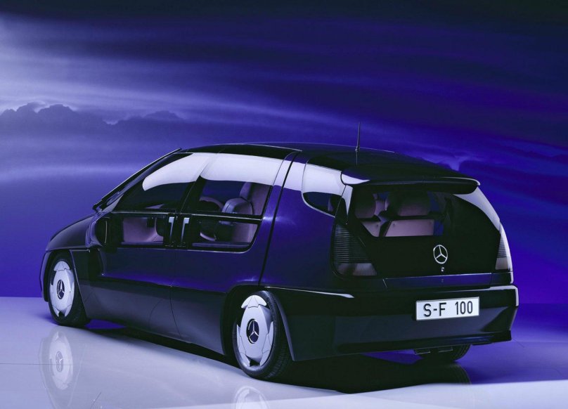 Мерседес f100