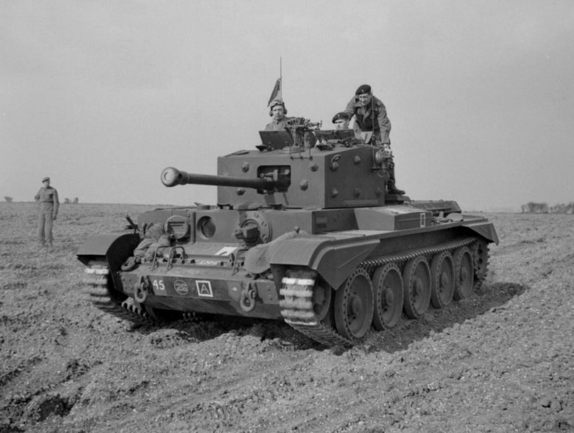 Подбитый танк Кромвель