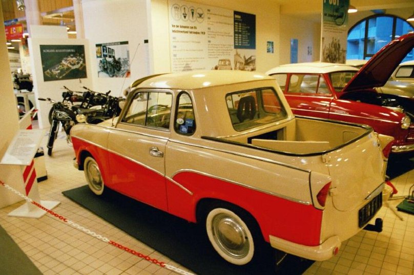 Trabant p 610—1100