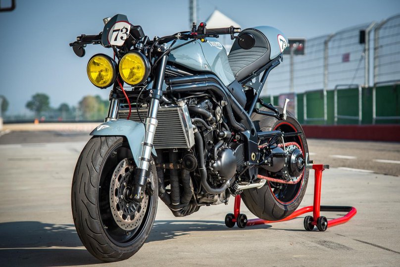 Мотоцикл Триумф СПИД трипл