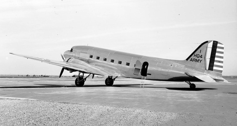 Douglas DC-3 Dakota