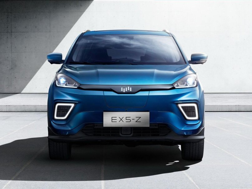 Электромобиль Weltmeister ex5