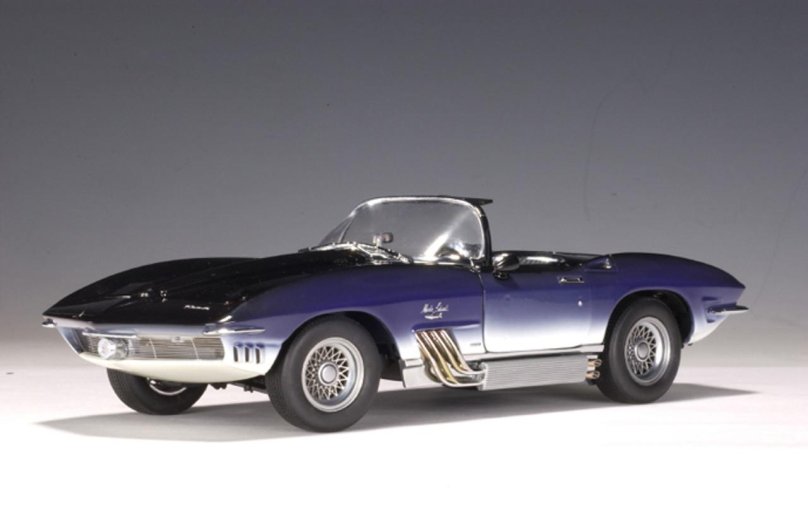 AUTOART Chevrolet Corvette 1959