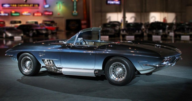 Chevrolet Corvette c3 Mako Shark