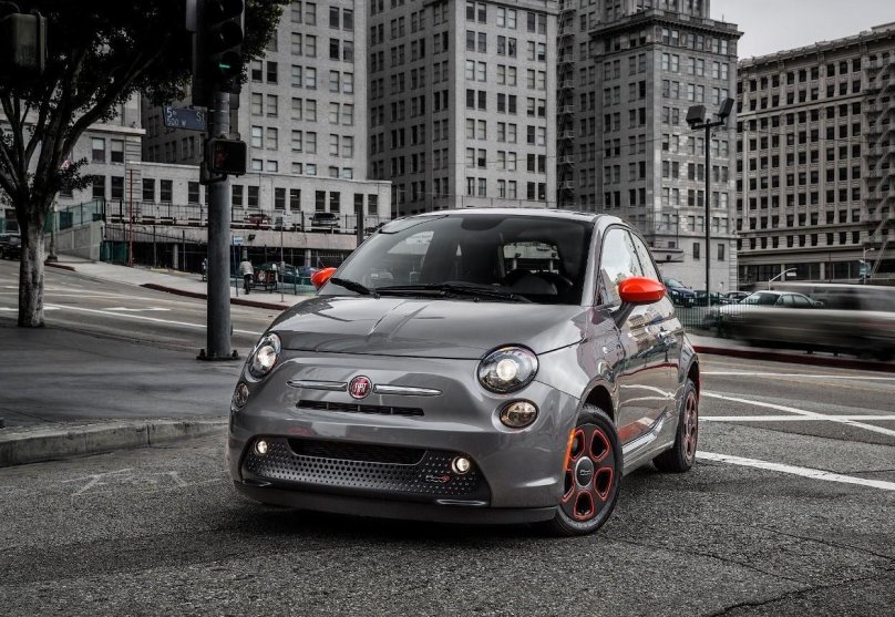 Fiat 500 электромобиль