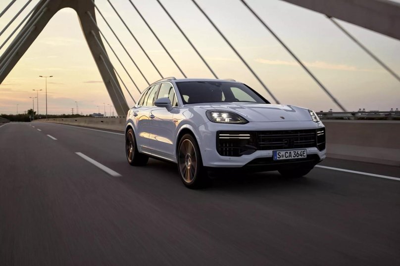 Porsche Cayenne Turbo 2024