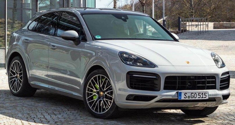 Porsche Cayenne 2021
