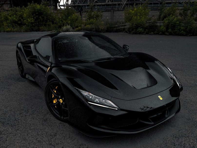 Феррари черная