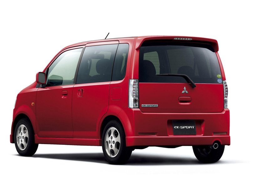 Mitsubishi Ek Sport 2010