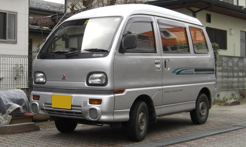 Mitsubishi Bravo микроавтобус