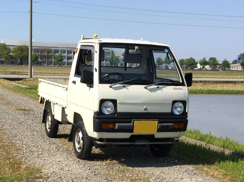 Митсубиси Миникаб