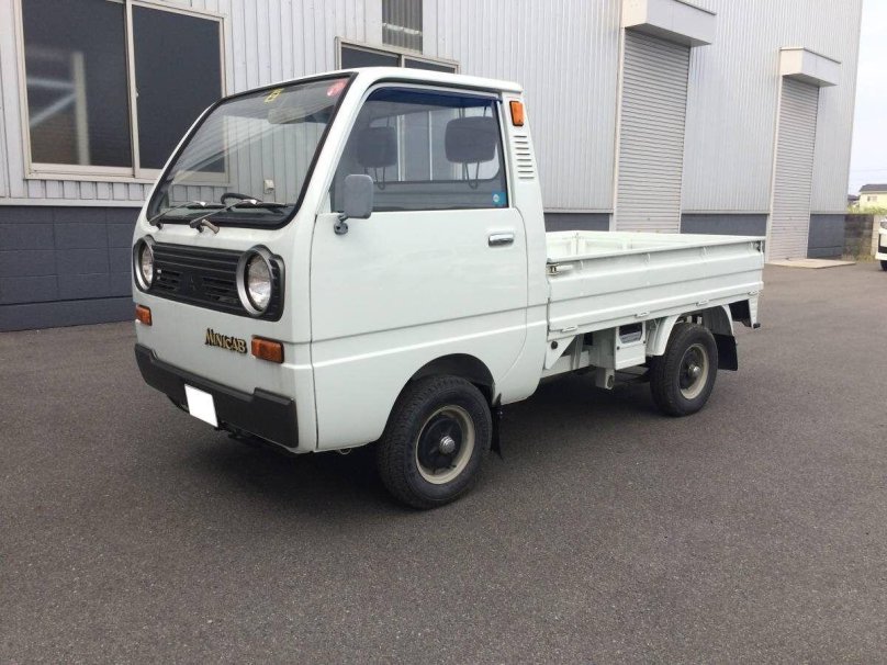 Mitsubishi Minicab 1977