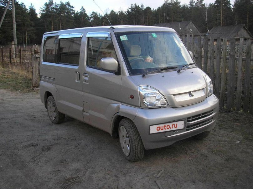 Mitsubishi Town Box 1999