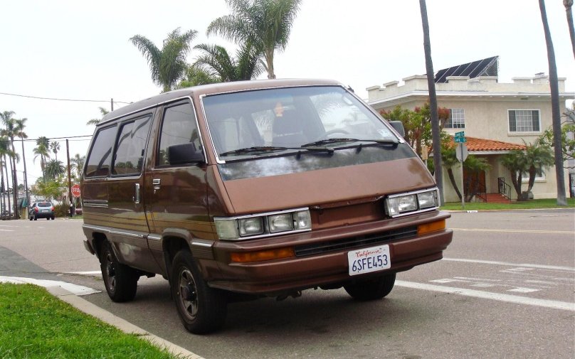 Mitsubishi Mini van Minivan